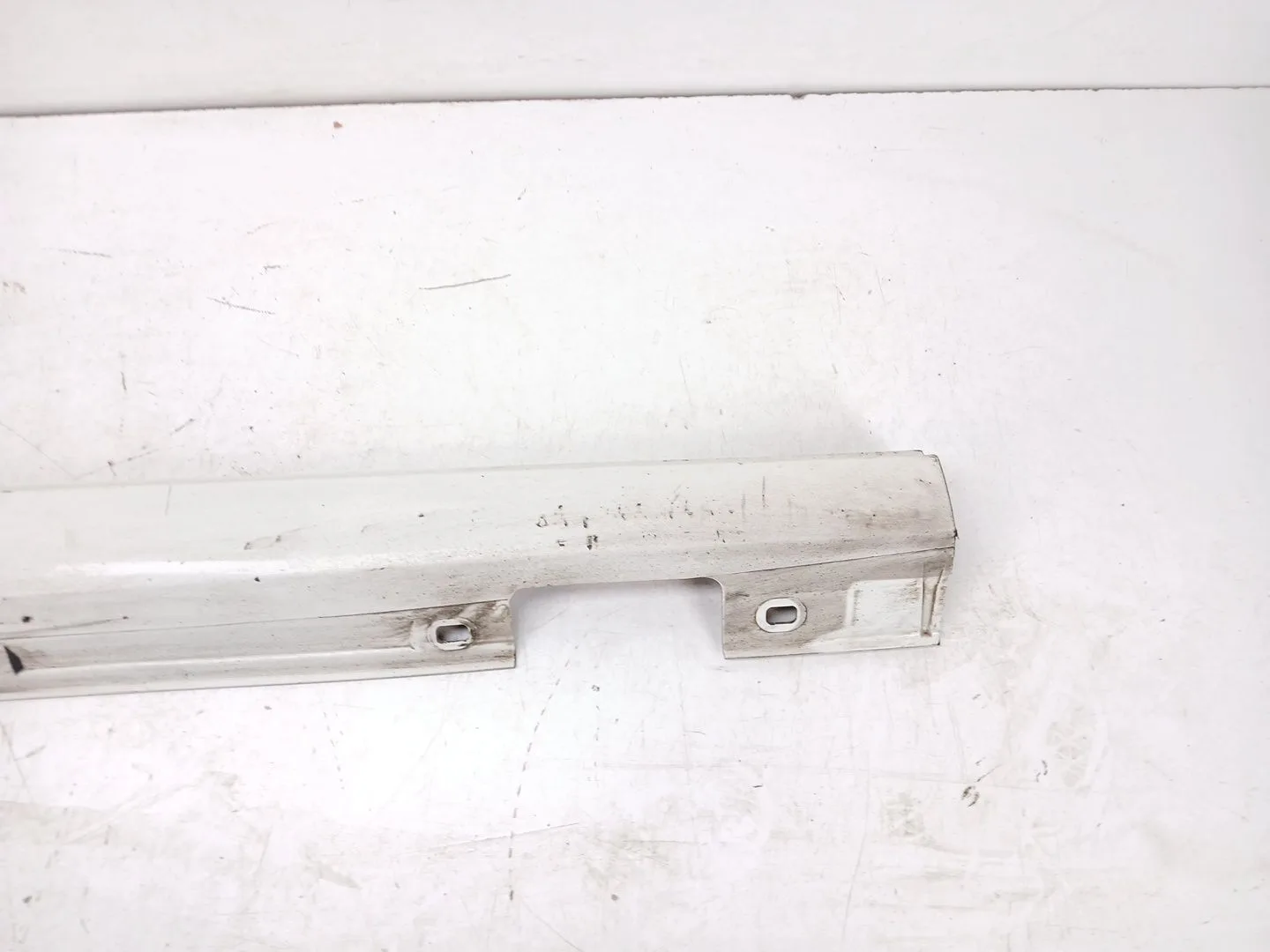 Faldon Lateral para Mercedes-Benz Clase A (W176)