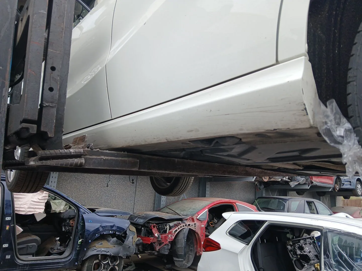 Faldon Lateral para Mercedes-Benz Clase A (W176)