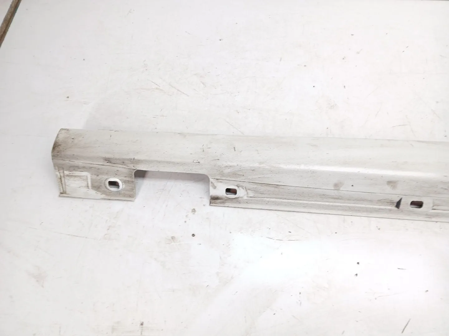 Faldon Lateral para Mercedes-Benz Clase A (W176)