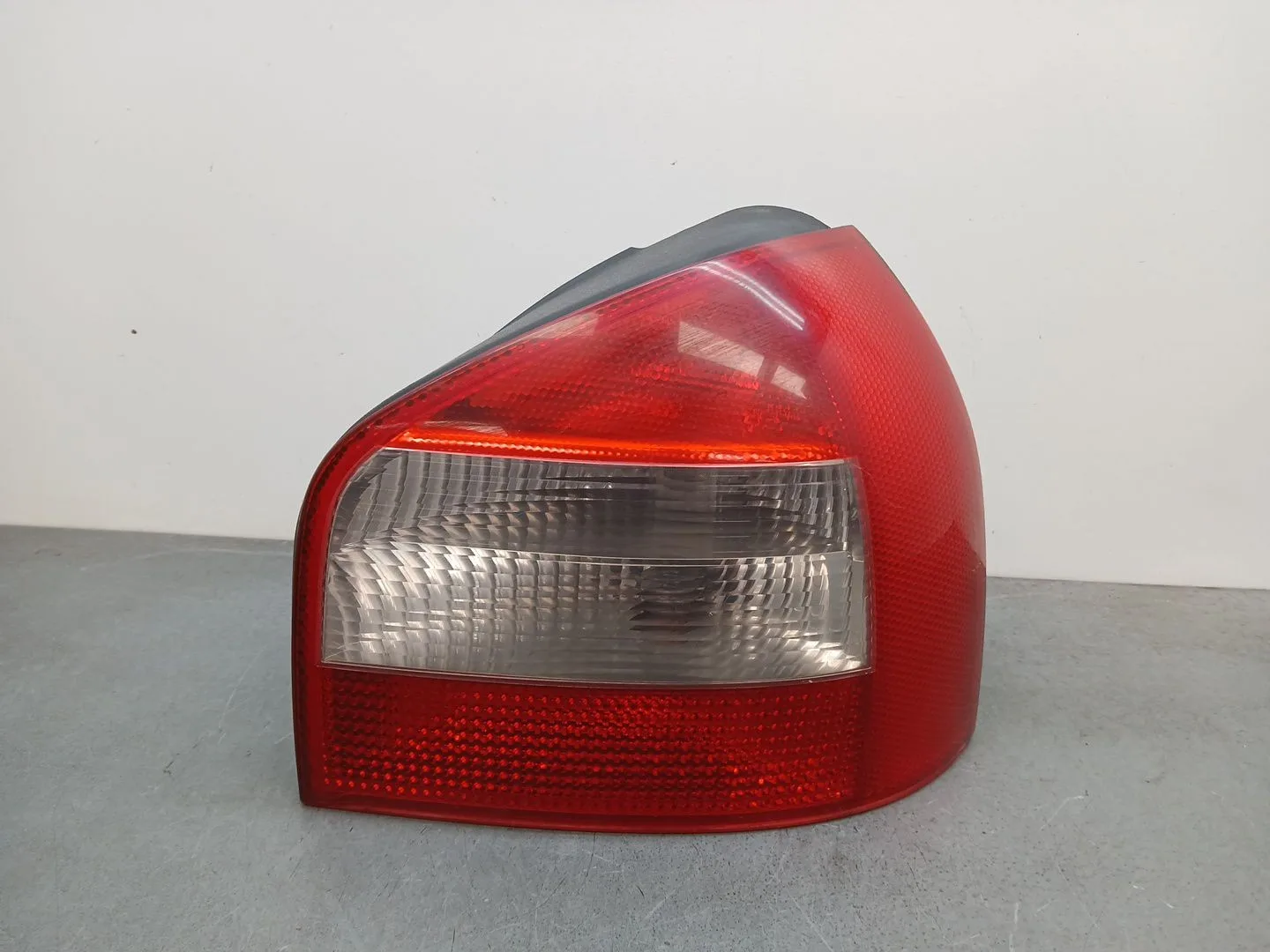 Piloto Trasero Derecho para Audi A3 (8L1)