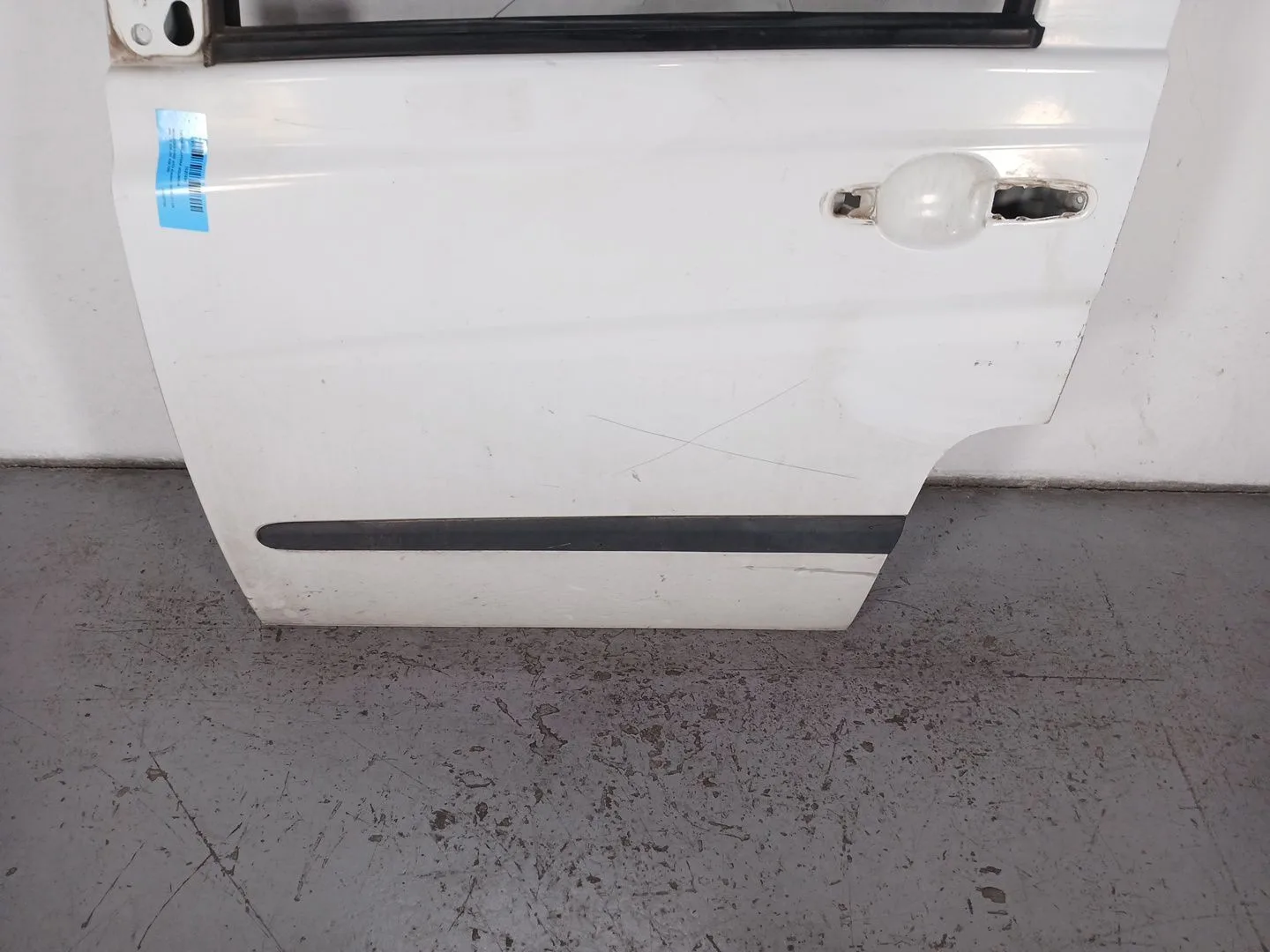 Puerta Delantera Izquierda para Mercedes-Benz Vito Autobus (W639)