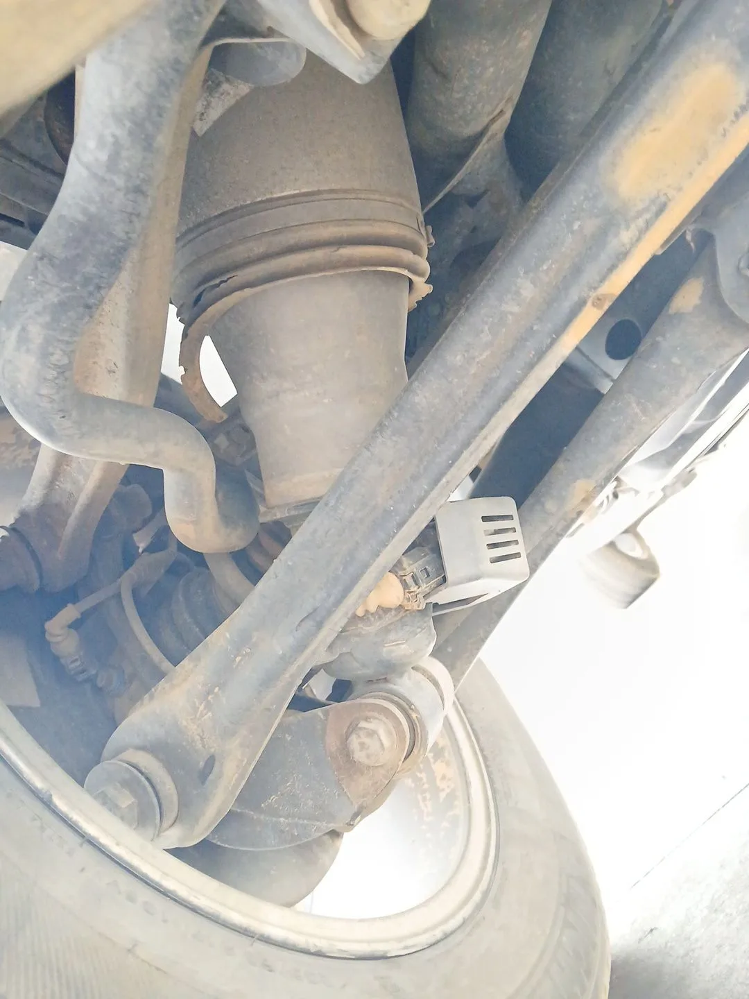 Amortiguador Trasero Izquierdo para Volkswagen Touareg (7La, 7L6, 7L7)
