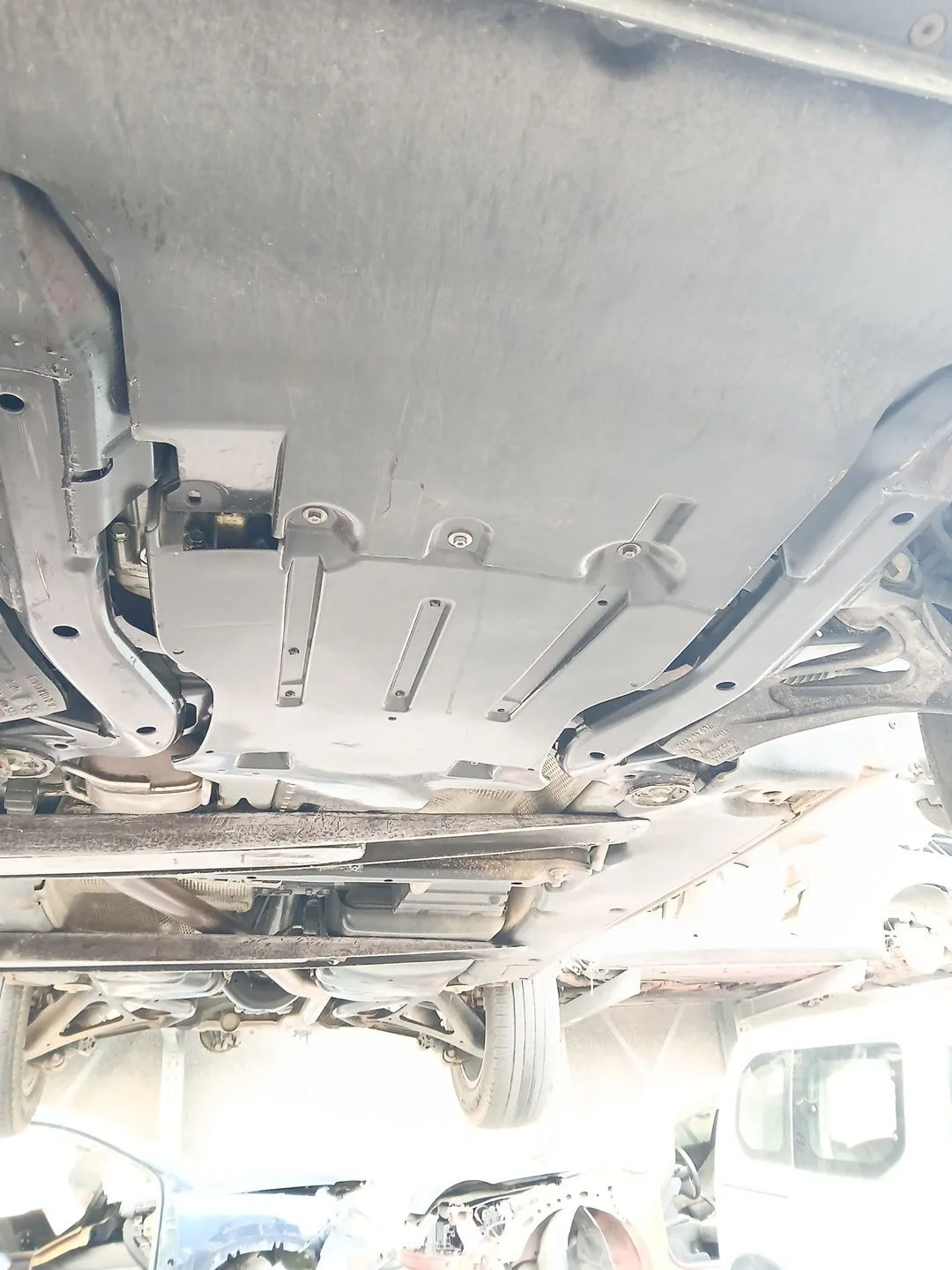 Puente Delantero para Volkswagen Touareg (7La, 7L6, 7L7)