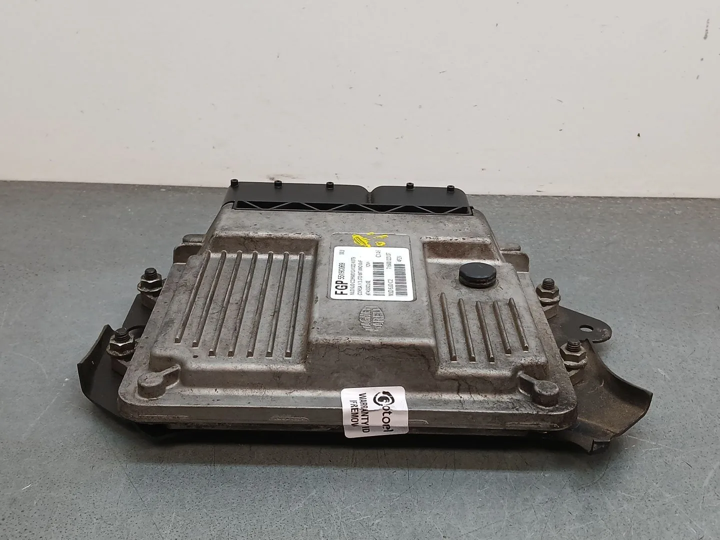 Centralita Motor Uce para Opel Corsa C (X01)