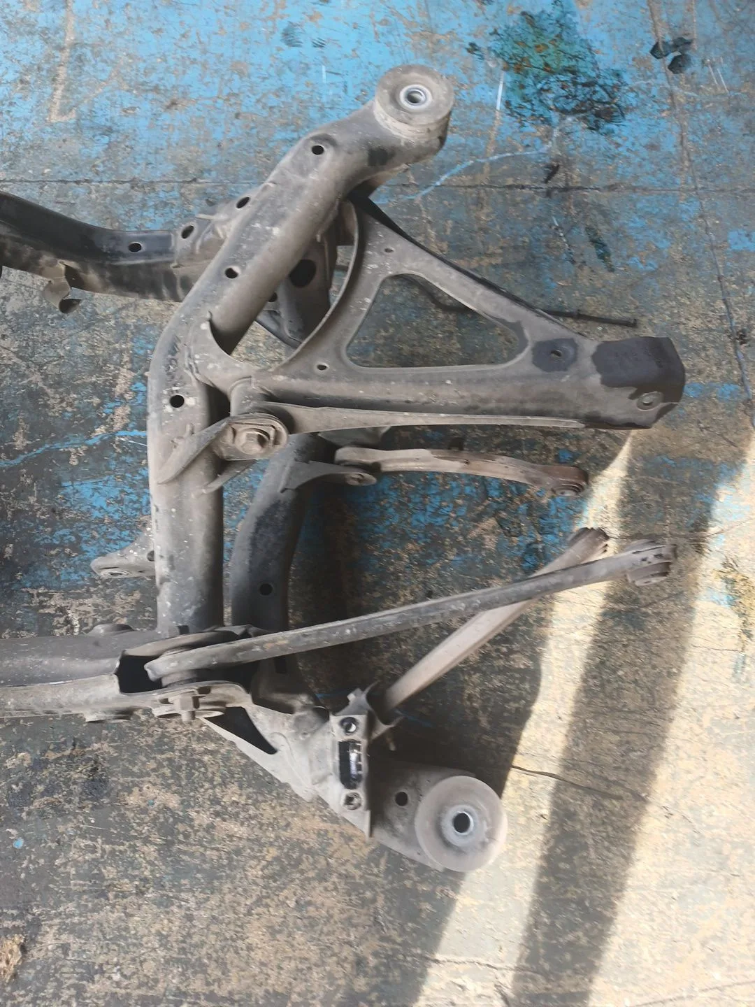 Puente Trasero para Volkswagen Touareg (7La)