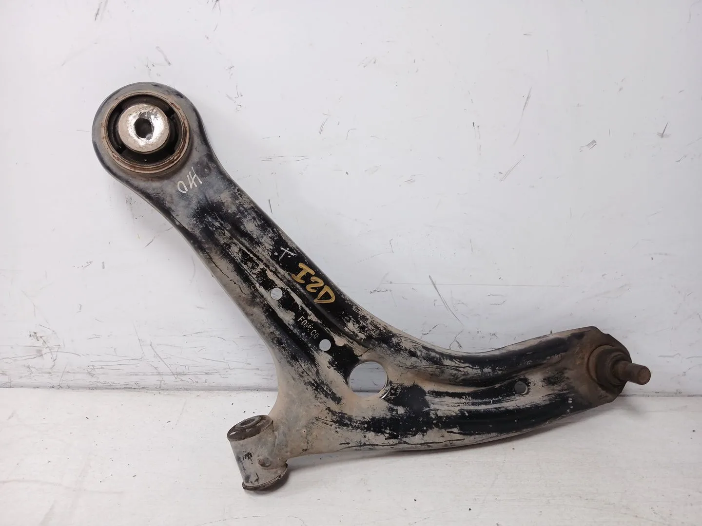 Brazo Suspension Inferior Delantero Izquierdo para Ford Fiesta (Ccn)