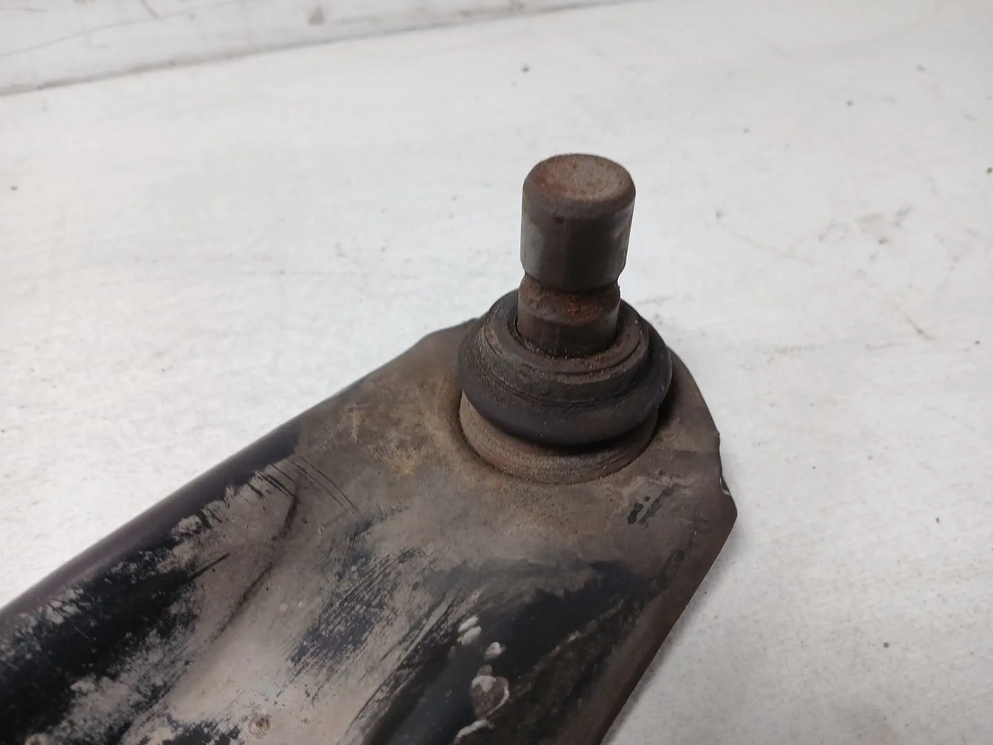 Brazo Suspension Inferior Delantero Izquierdo para Ford Fiesta (Ccn)