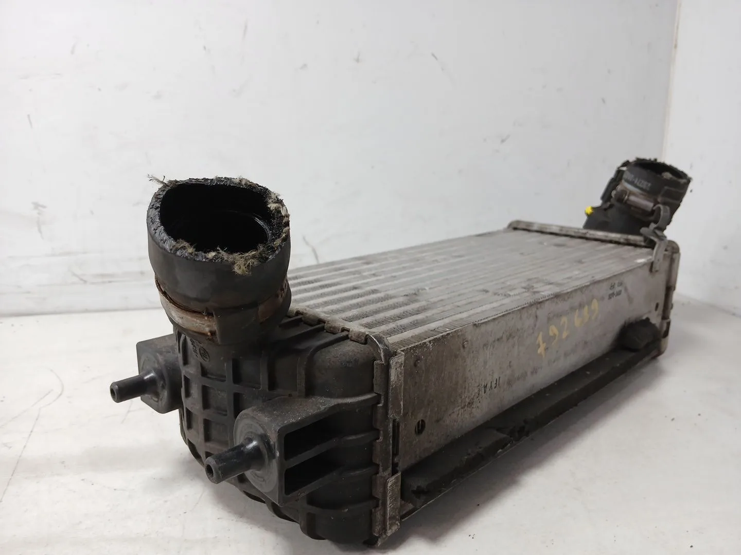Intercooler para Kia Carens Iv