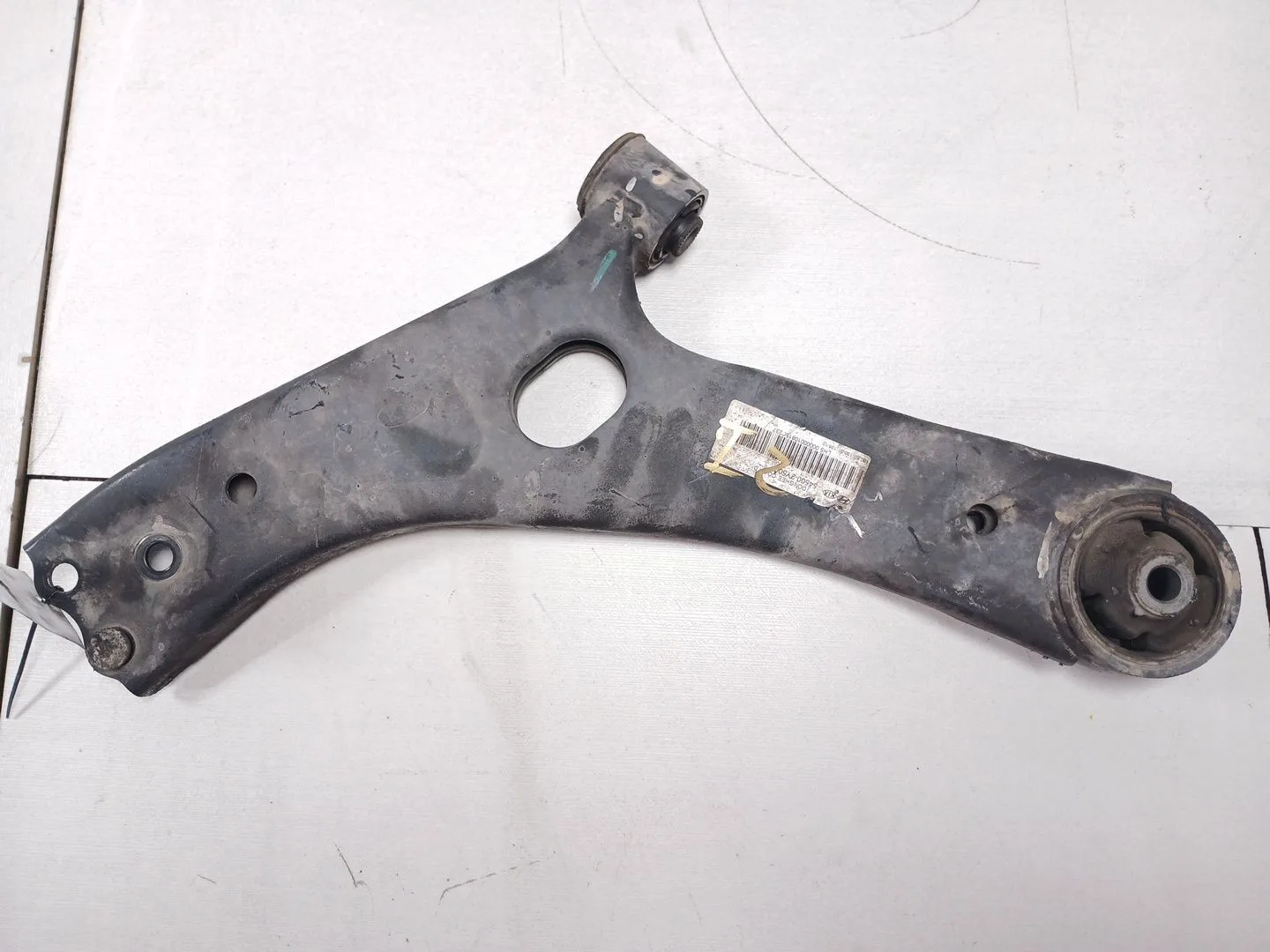Brazo Suspension Inferior Delantero Izquierdo para Hyundai Ix35 (Lm, El, Elh)