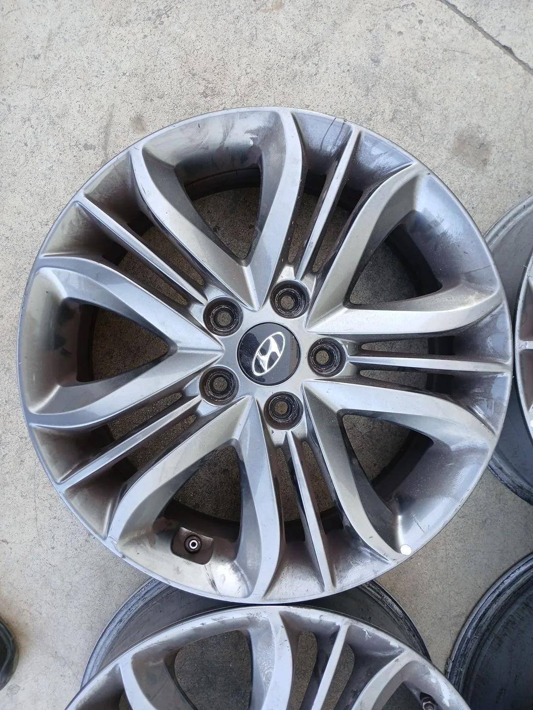 Juego Llantas para Hyundai Ix35 (Lm, El, Elh)