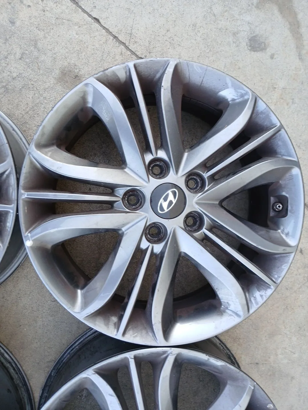 Juego Llantas para Hyundai Ix35 (Lm, El, Elh)
