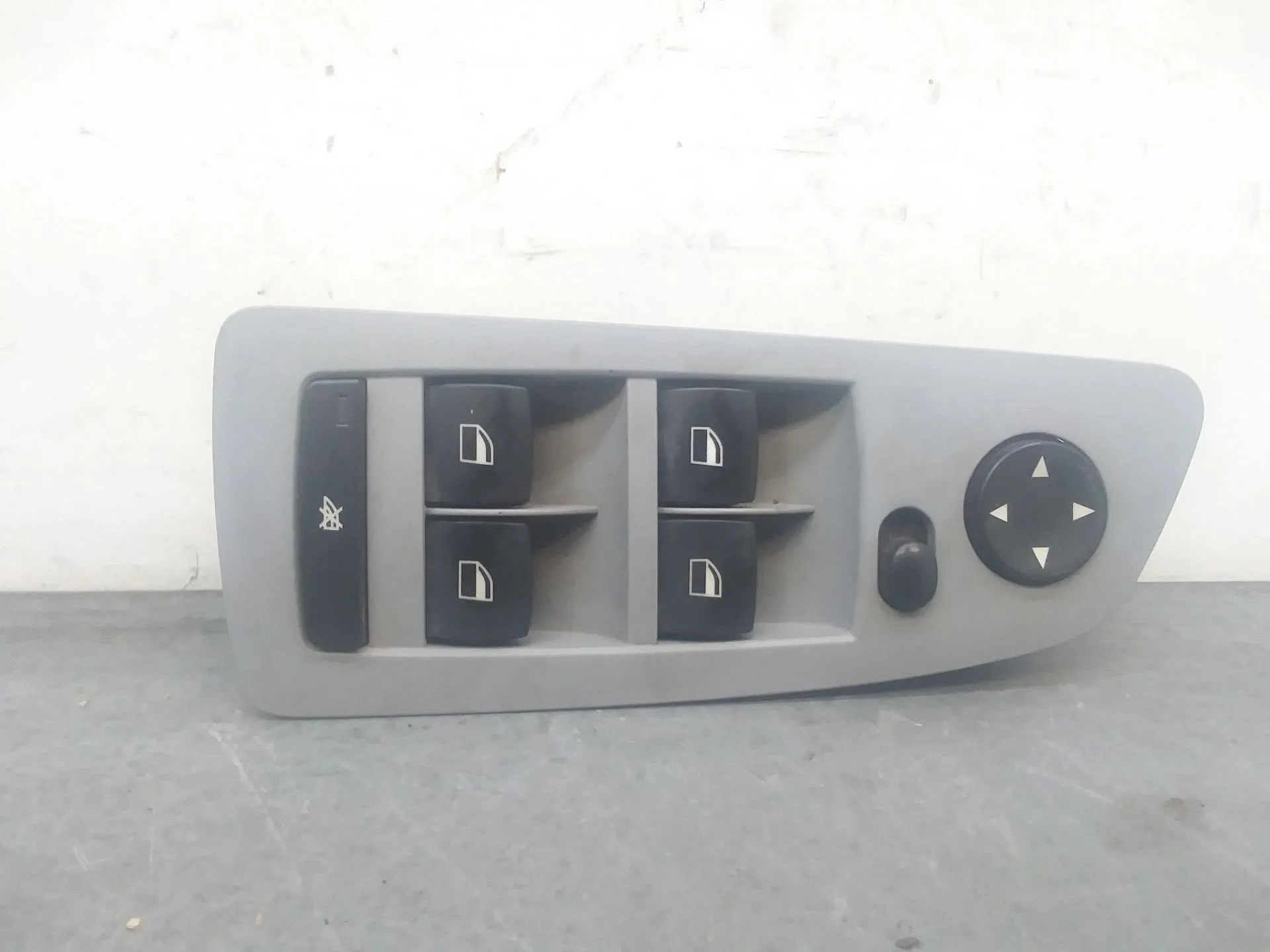 Mando Elevalunas Delantero Izquierdo para Bmw 1 (E87)