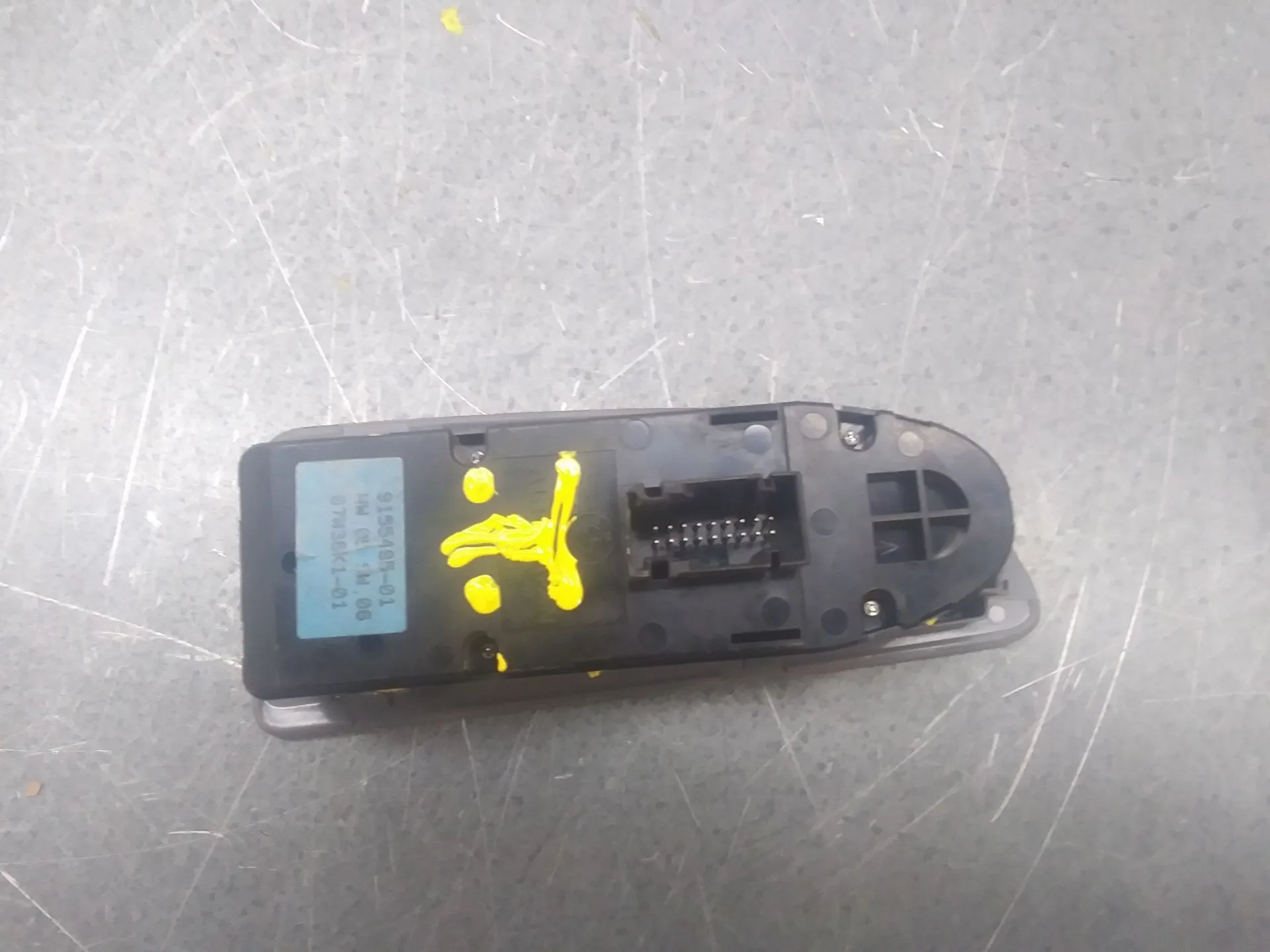 Mando Elevalunas Delantero Izquierdo para Bmw 1 (E87)