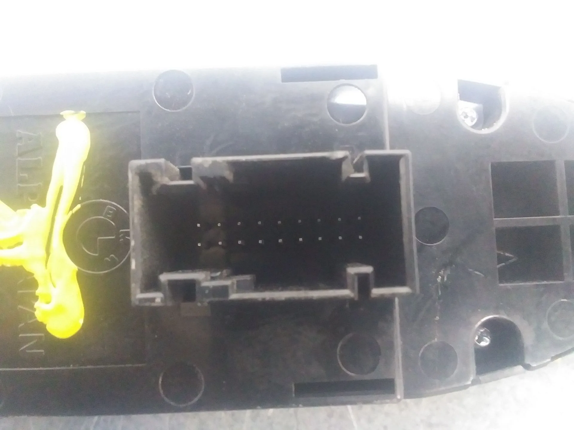 Mando Elevalunas Delantero Izquierdo para Bmw 1 (E87)
