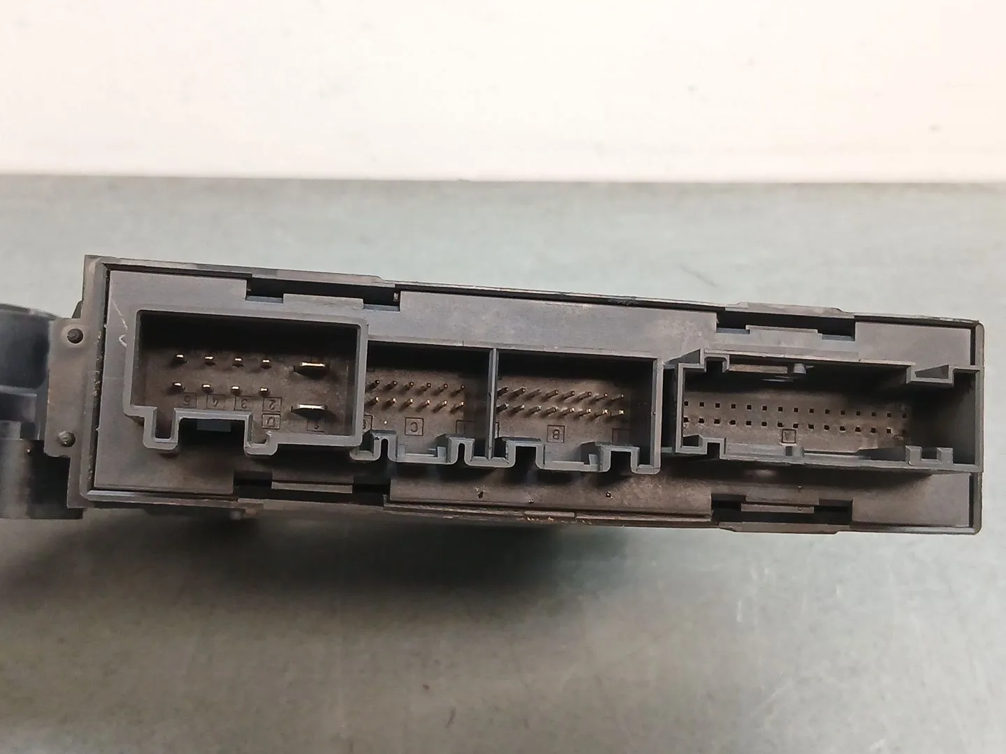 Motor Elevalunas Trasero Derecho para Volkswagen Touareg (7La)