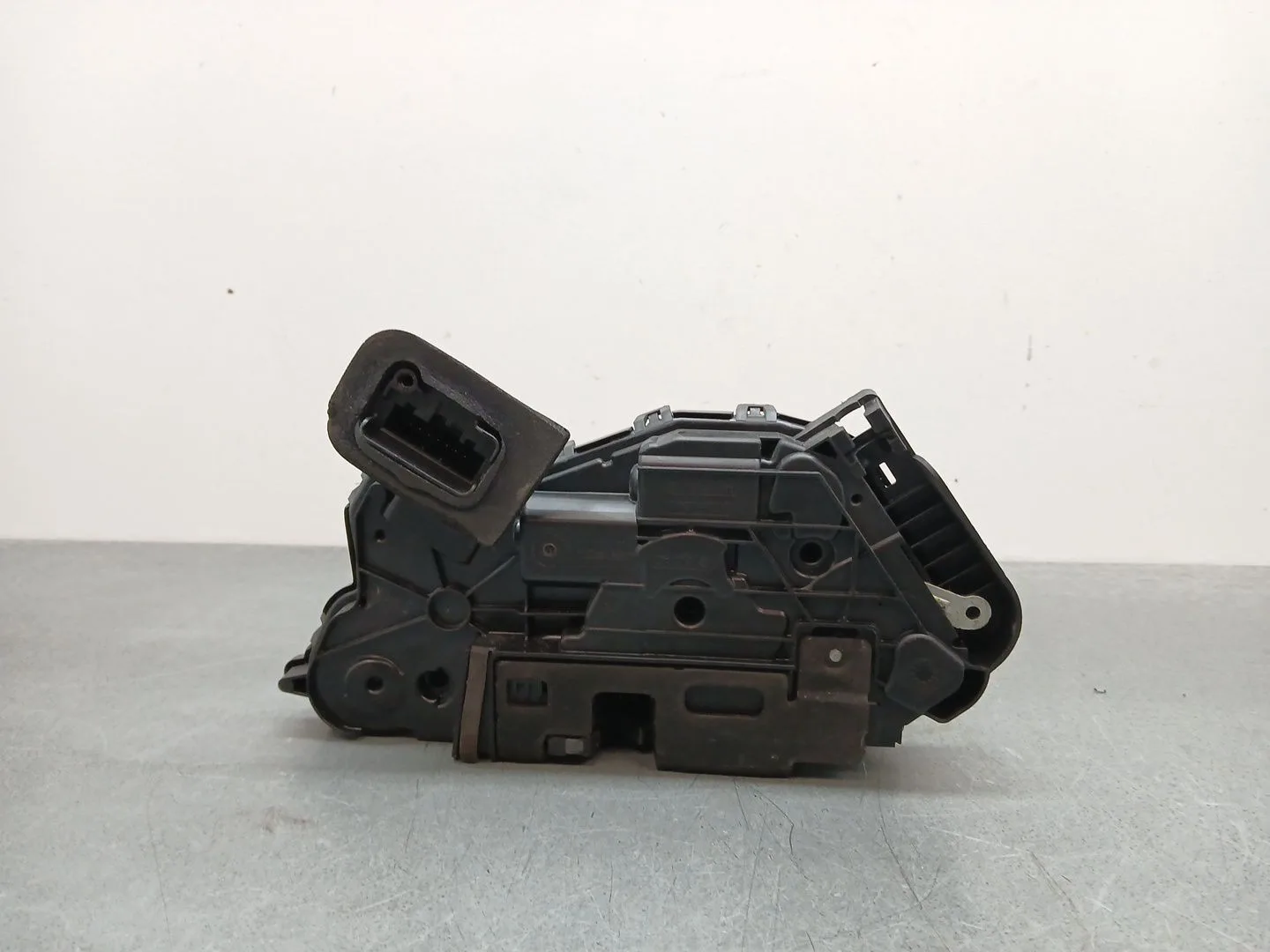 Cerradura Puerta Delantera Izquierda para Skoda Superb (3V3)