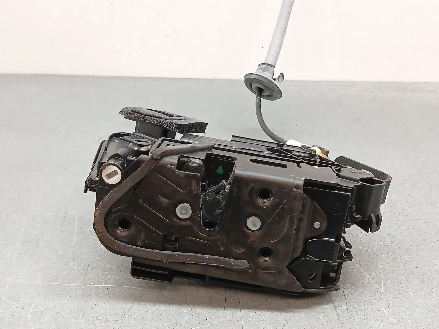 Cerradura Puerta Trasera Izquierda para Skoda Superb (3V3)