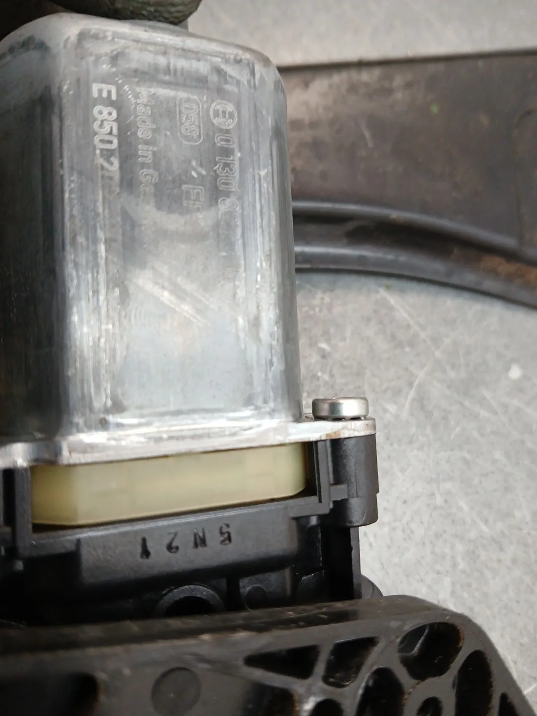 Elevalunas Delantero Derecho para Skoda Superb (3V3)