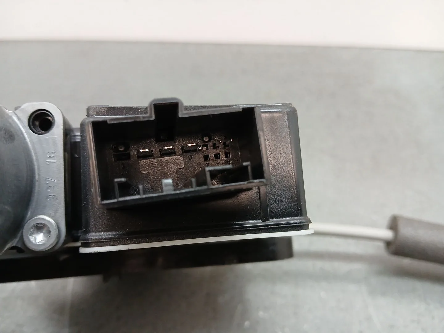 Elevalunas Trasero Izquierdo para Skoda Superb (3V3)