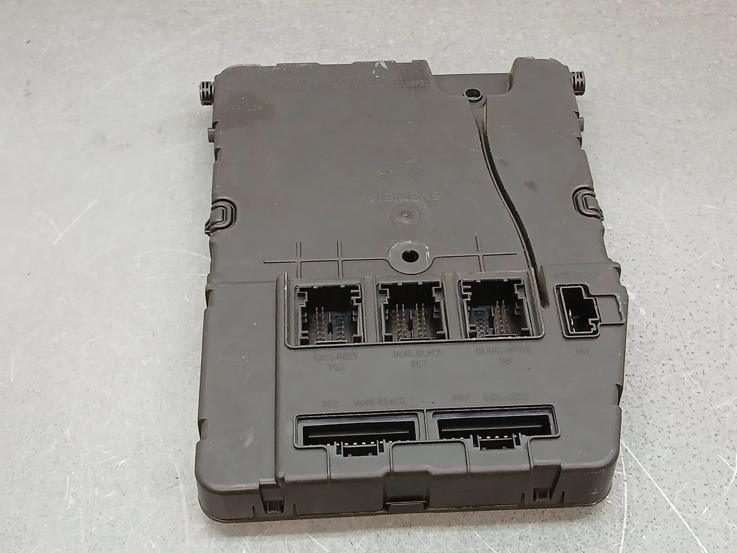 Caja Reles / Fusibles para Renault Scenic Ii (Jm0/1_)