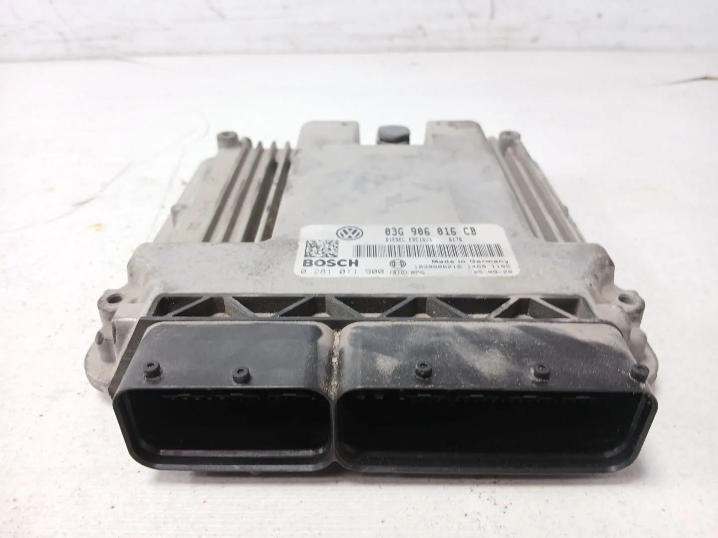 Centralita Motor Uce para Volkswagen Golf V (1K1)