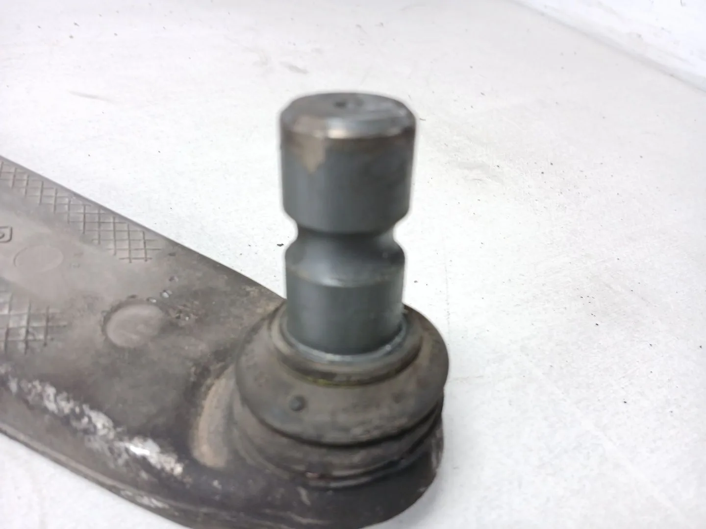 Brazo Suspension Inferior Delantero Derecho para Ford S-Max