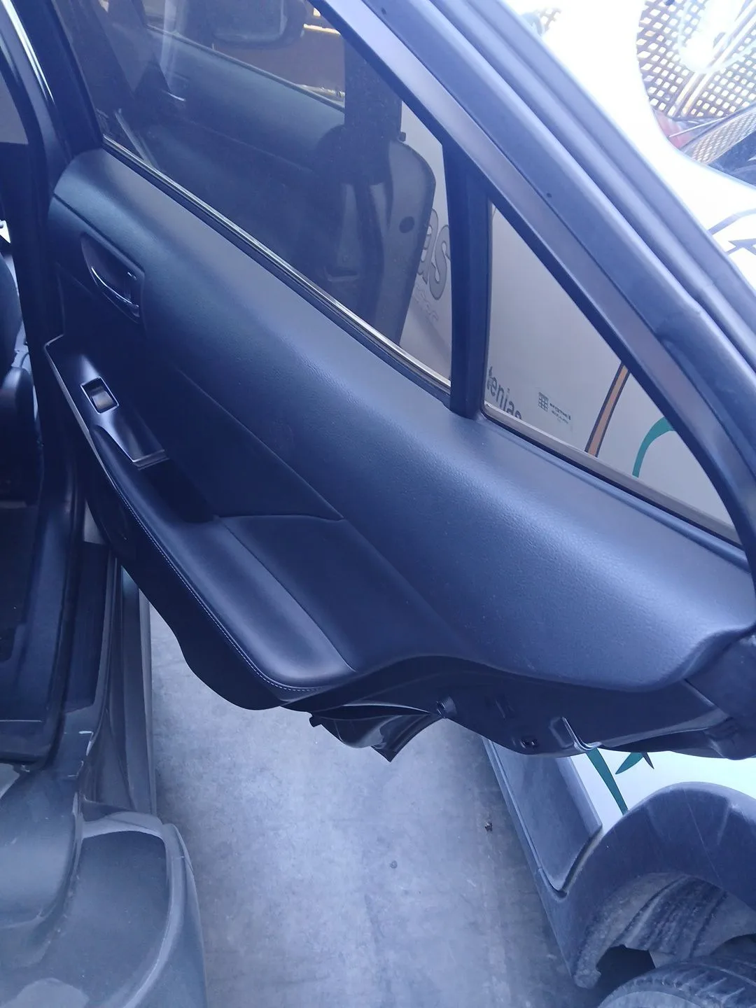 Guarnecido Puerta Trasera Derecha para Lexus Is Iii (_E3_)