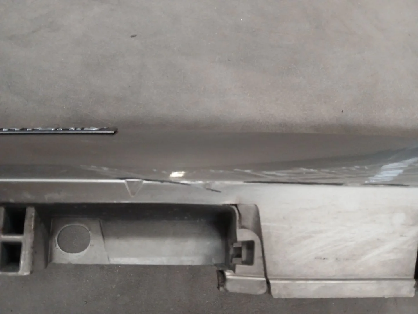 Faldon Lateral para Lexus Is Iii (_E3_)
