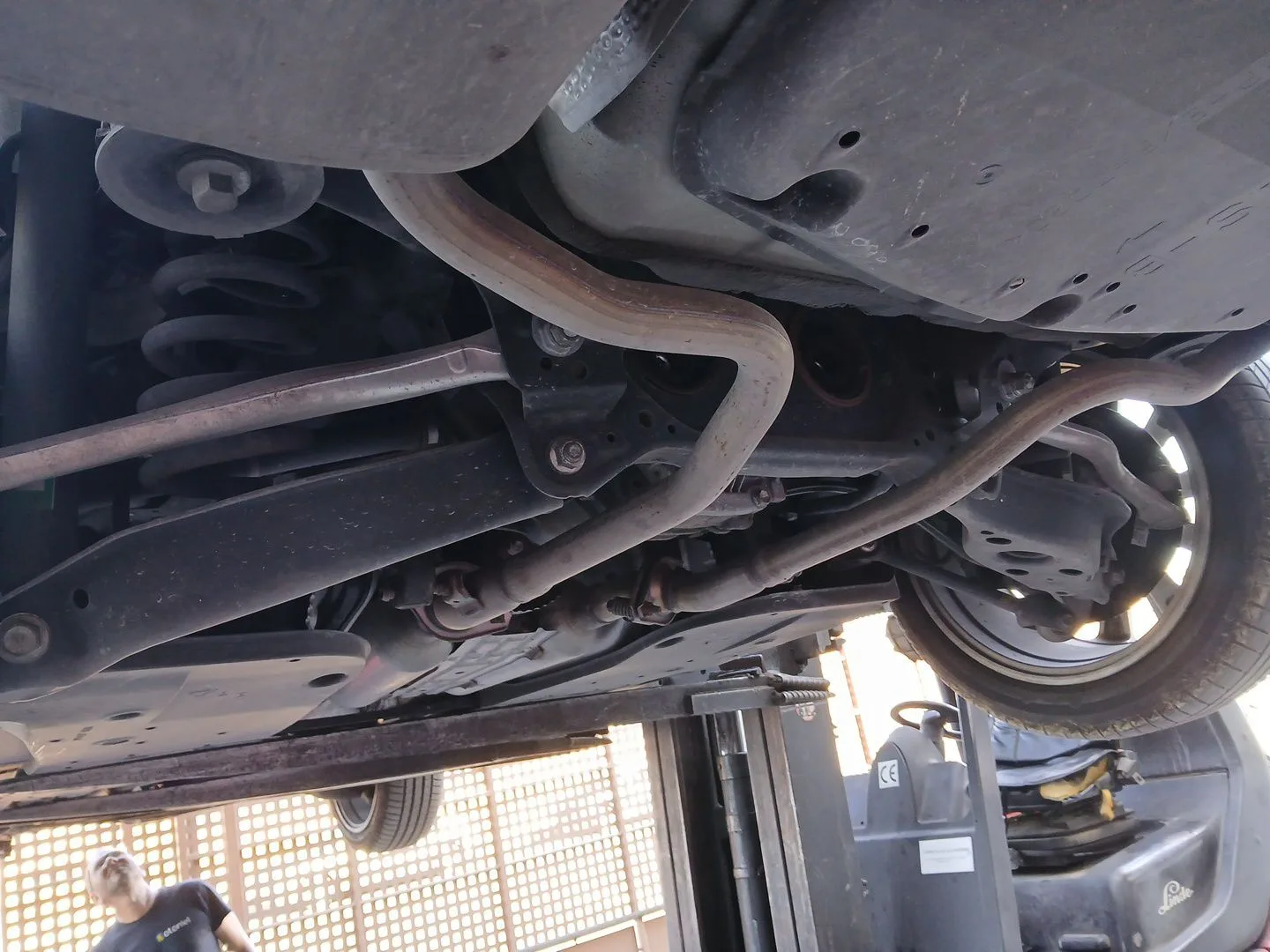 Puente Trasero para Lexus Is Iii (_E3_)