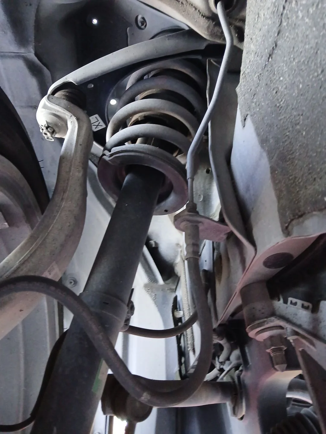 Amortiguador Delantero Izquierdo para Lexus Is Iii (_E3_)