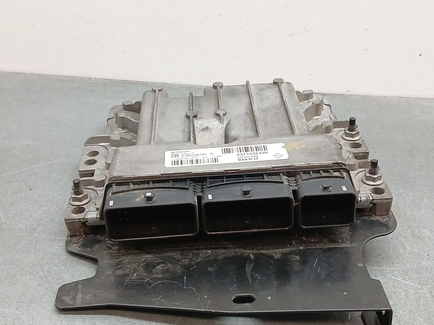 Centralita Motor Uce para Renault Scenic Iii