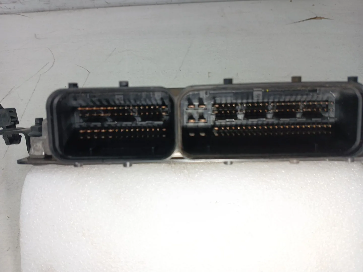 Centralita Motor Uce para Kia Carens ( )