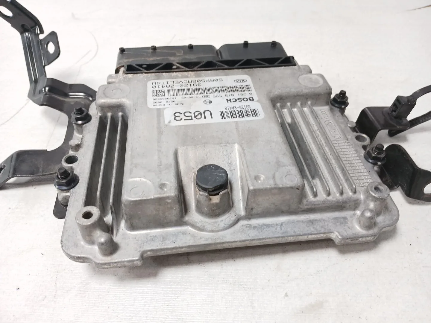 Centralita Motor Uce para Kia Carens ( )