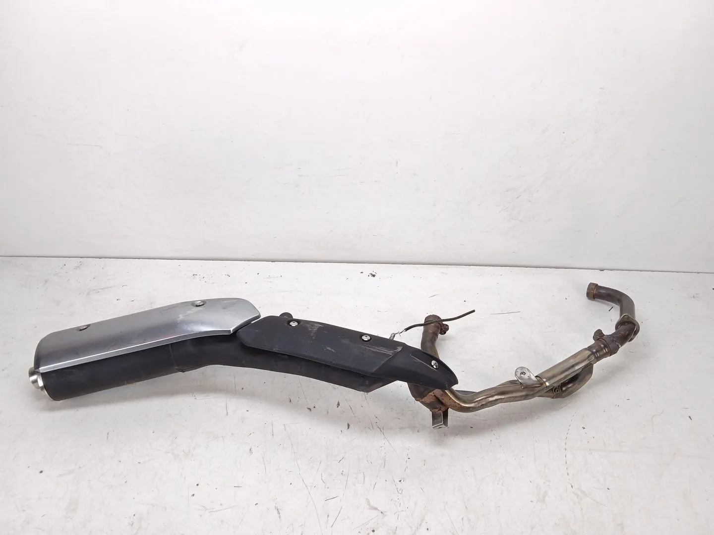 Tubo Escape Trasero para Suzuki Dl