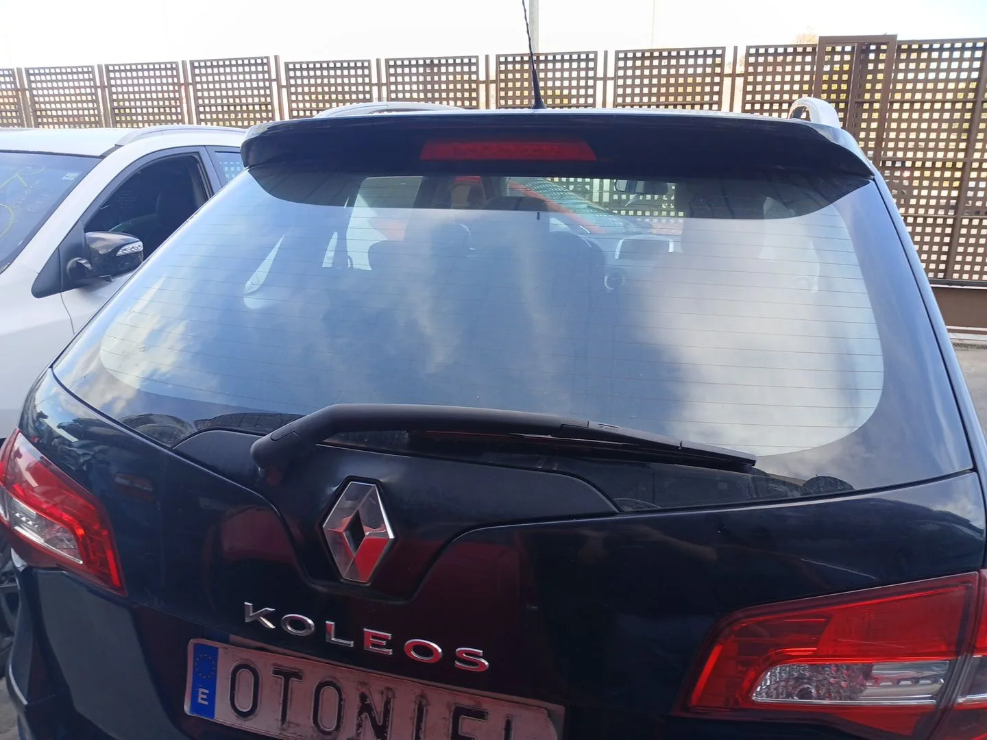 Porton Trasero para Renault Koleos I (Hy_)