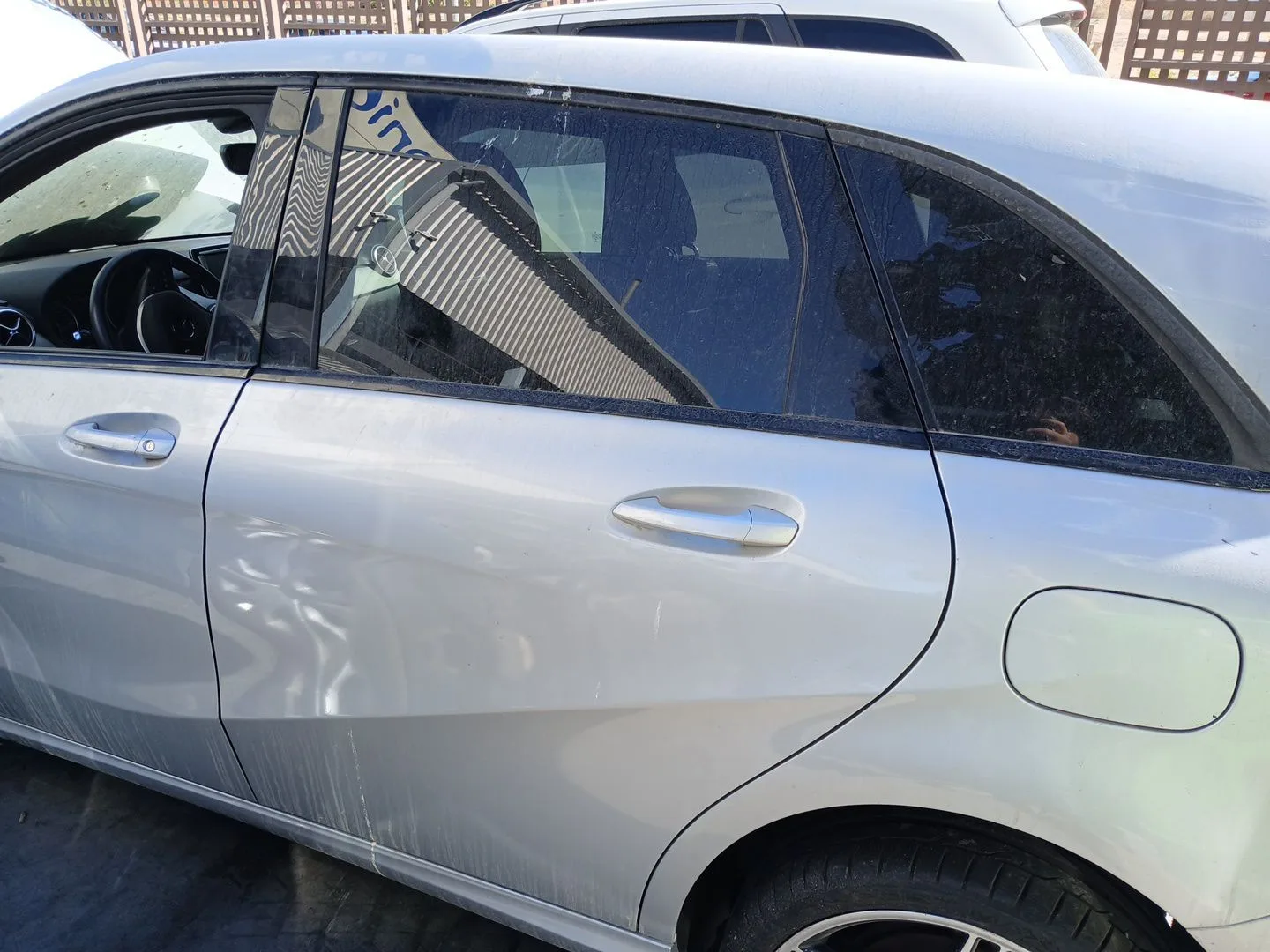 Puerta Trasera Izquierda para Mercedes-Benz Clase B Sports Tourer (W246, W242)