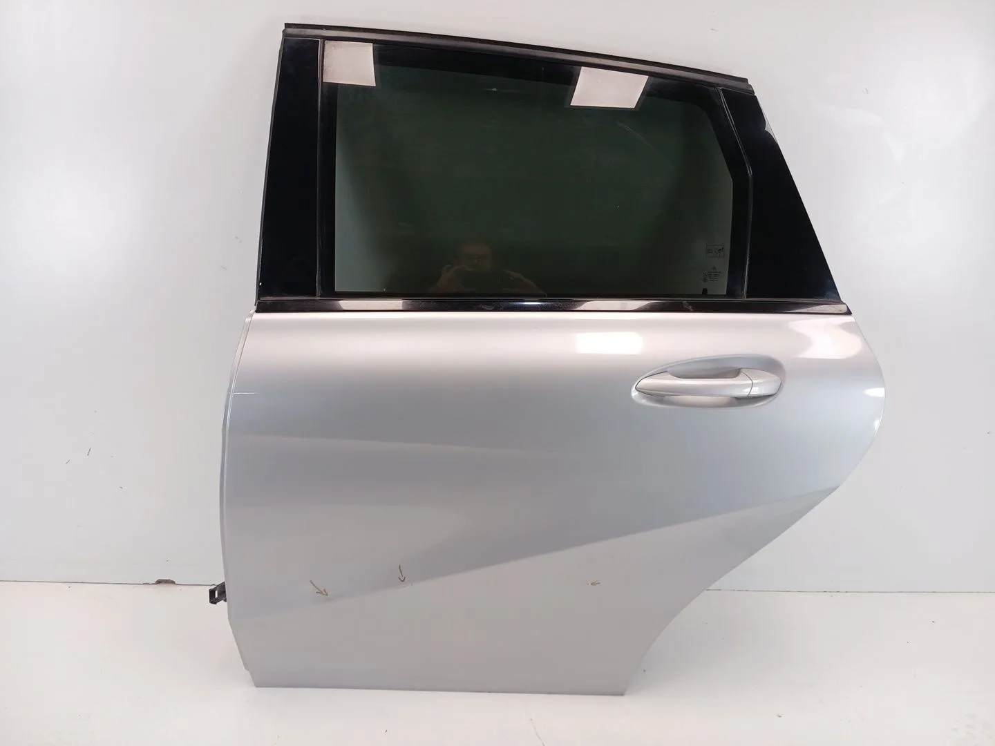Puerta Trasera Izquierda para Mercedes-Benz Clase B Sports Tourer (W246, W242)
