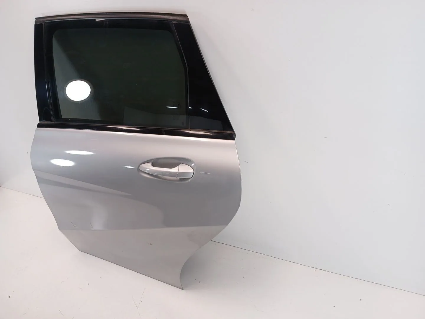 Puerta Trasera Izquierda para Mercedes-Benz Clase B Sports Tourer (W246, W242)