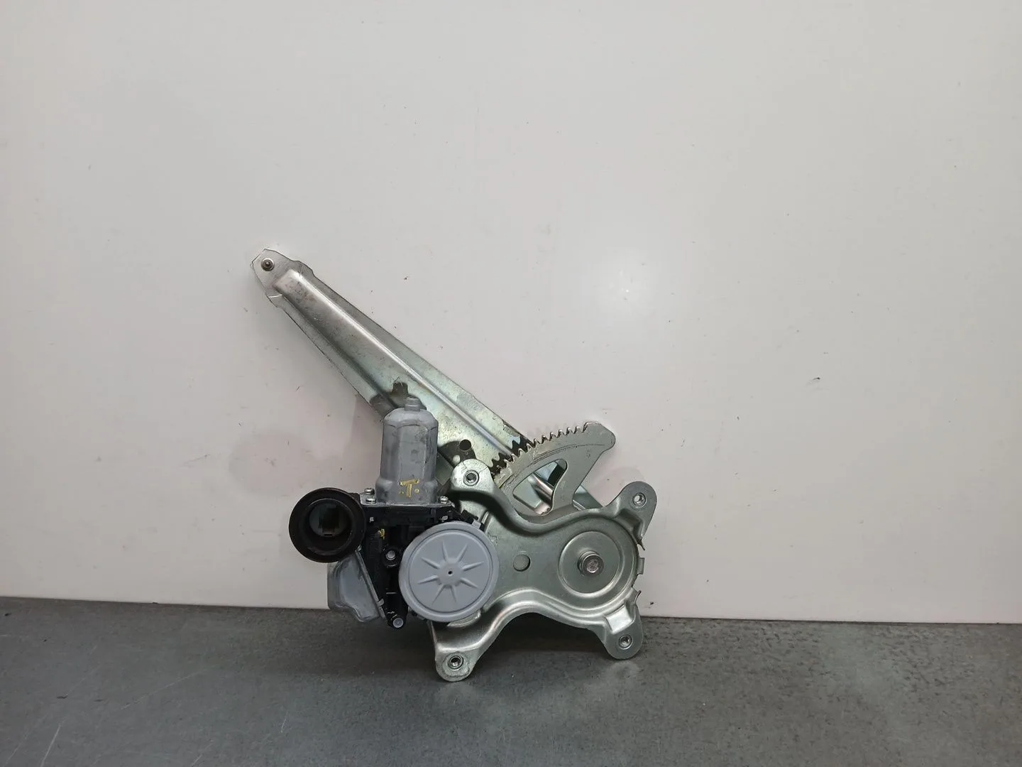 Elevalunas Trasero Izquierdo para Lexus Is Iii (_E3_)
