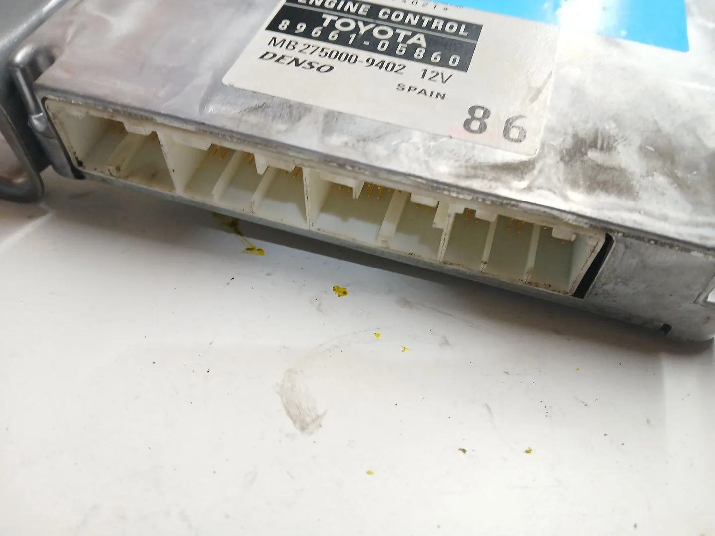 Centralita Motor Uce para Toyota Avensis (_T25_)