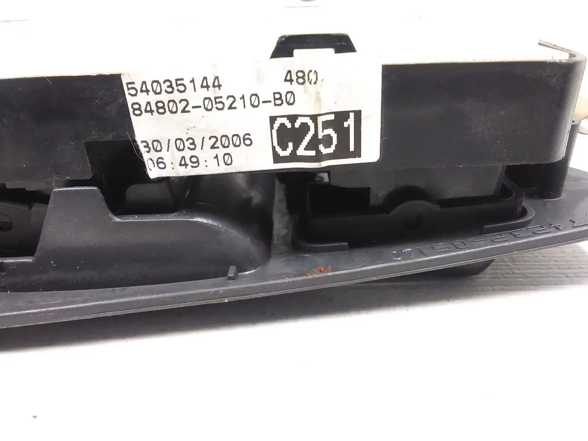 Mando Elevalunas Delantero Izquierdo para Toyota Avensis (_T25_)