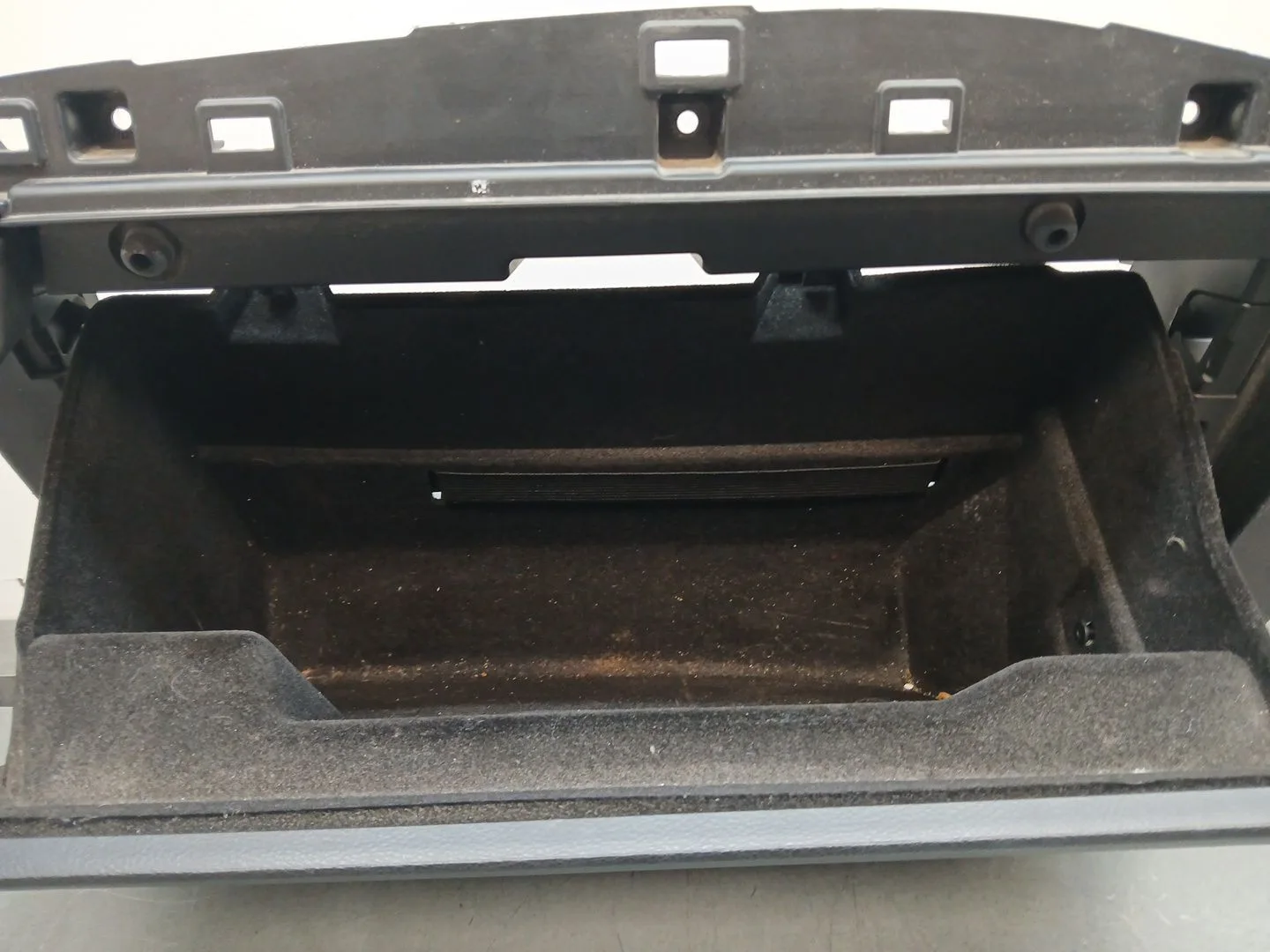Guantera para Ford S-Max