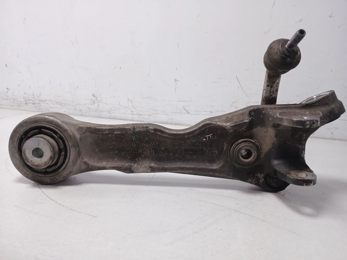 Brazo Suspension Inferior Delantero Izquierdo para Jaguar Xj
