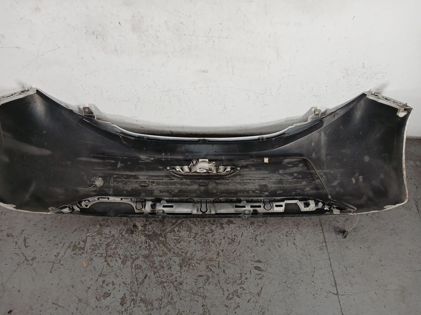 Paragolpes Trasero para Peugeot 208 I (Ca_, Cc_)