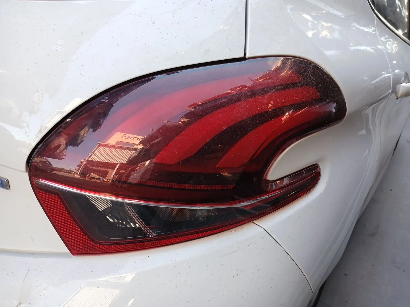 Piloto Trasero Derecho para Peugeot 208 I (Ca_, Cc_)