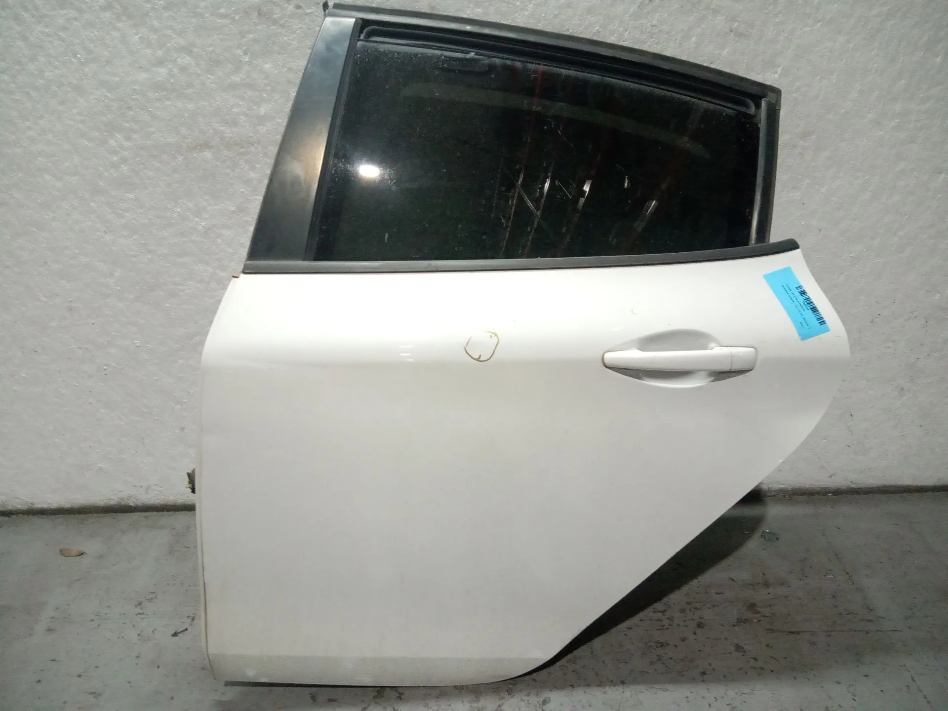 Puerta Trasera Izquierda para Peugeot 208 I (Ca_, Cc_)