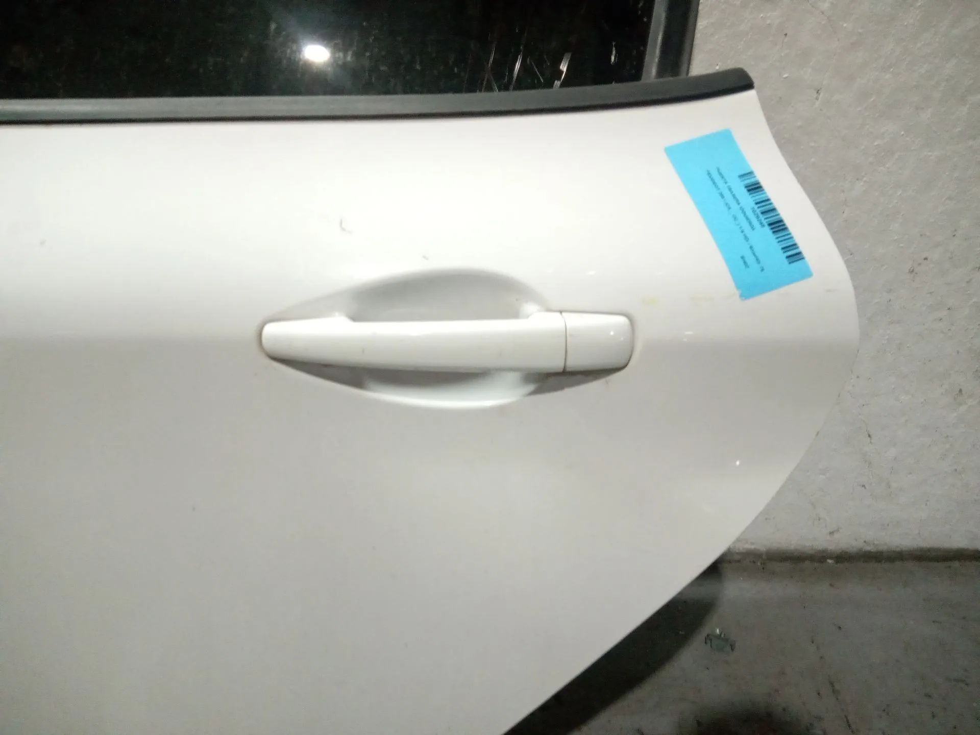 Puerta Trasera Izquierda para Peugeot 208 I (Ca_, Cc_)
