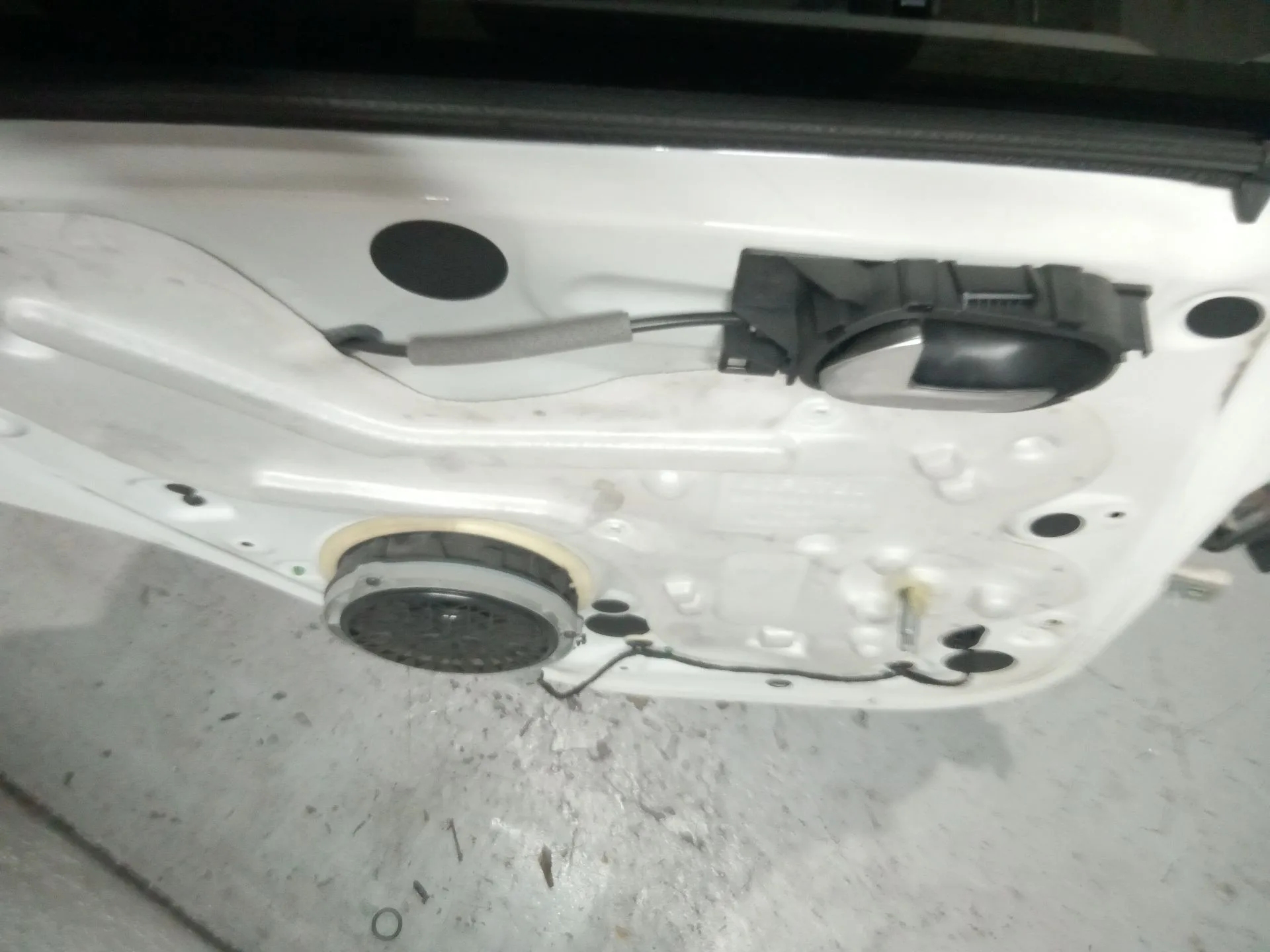 Puerta Trasera Izquierda para Peugeot 208 I (Ca_, Cc_)
