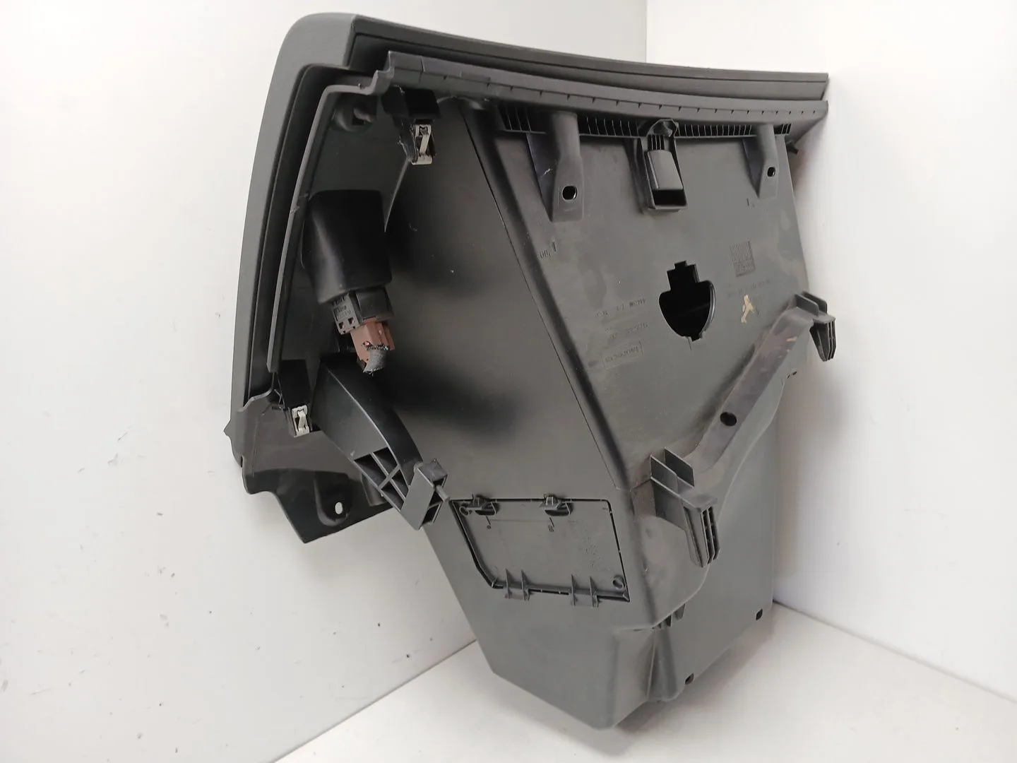 Guantera para Peugeot 208 I (Ca_, Cc_)