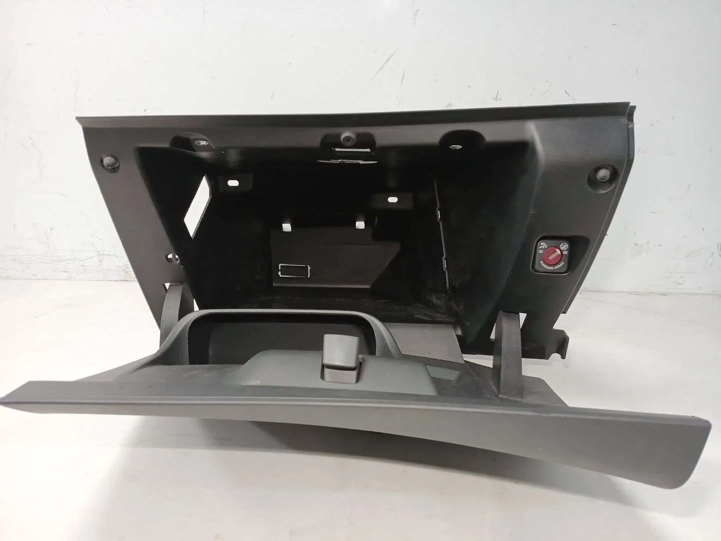 Guantera para Peugeot 208 I (Ca_, Cc_)